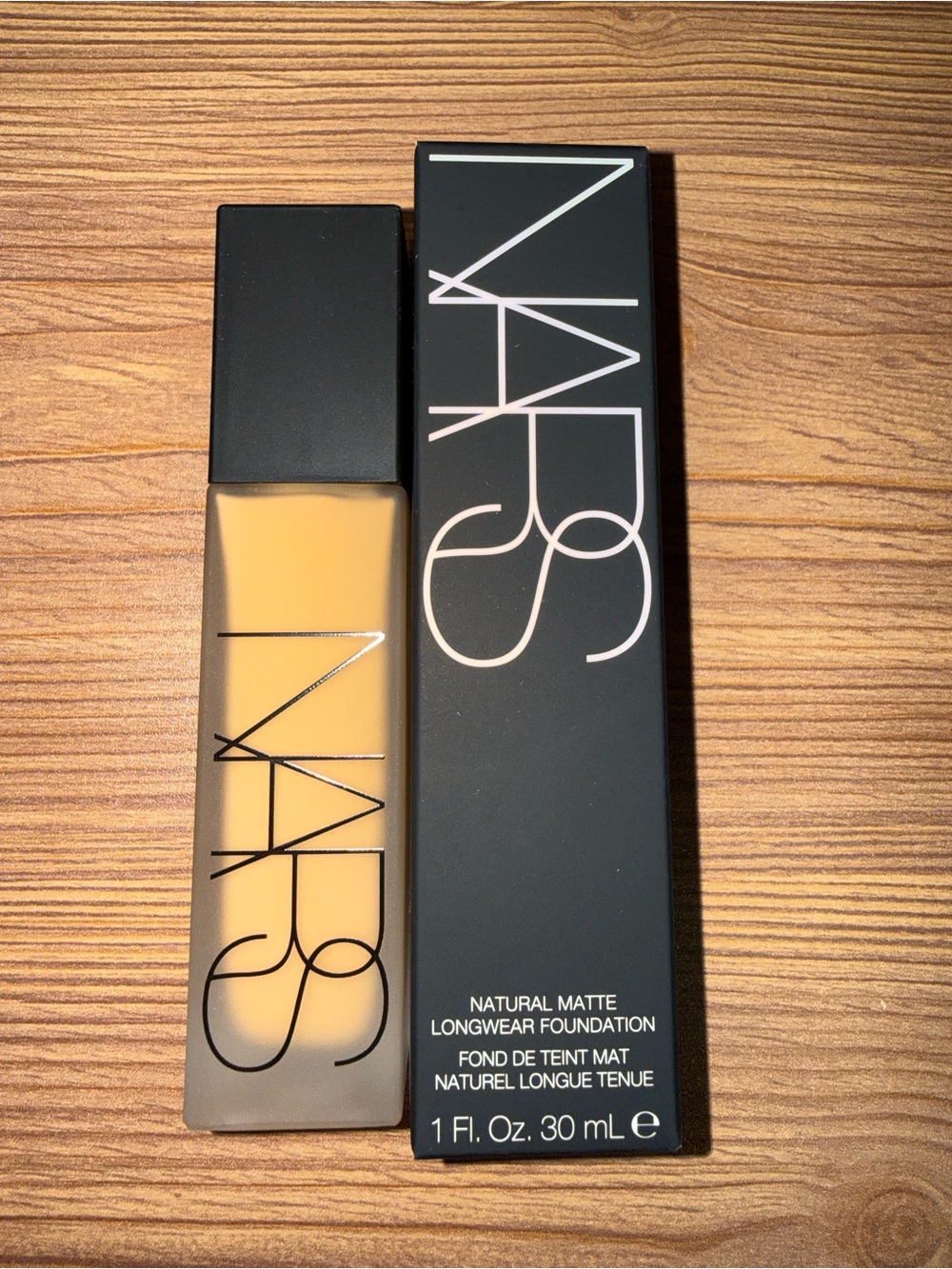 NARS Natural Matte Longwear Foundation - Barcelona